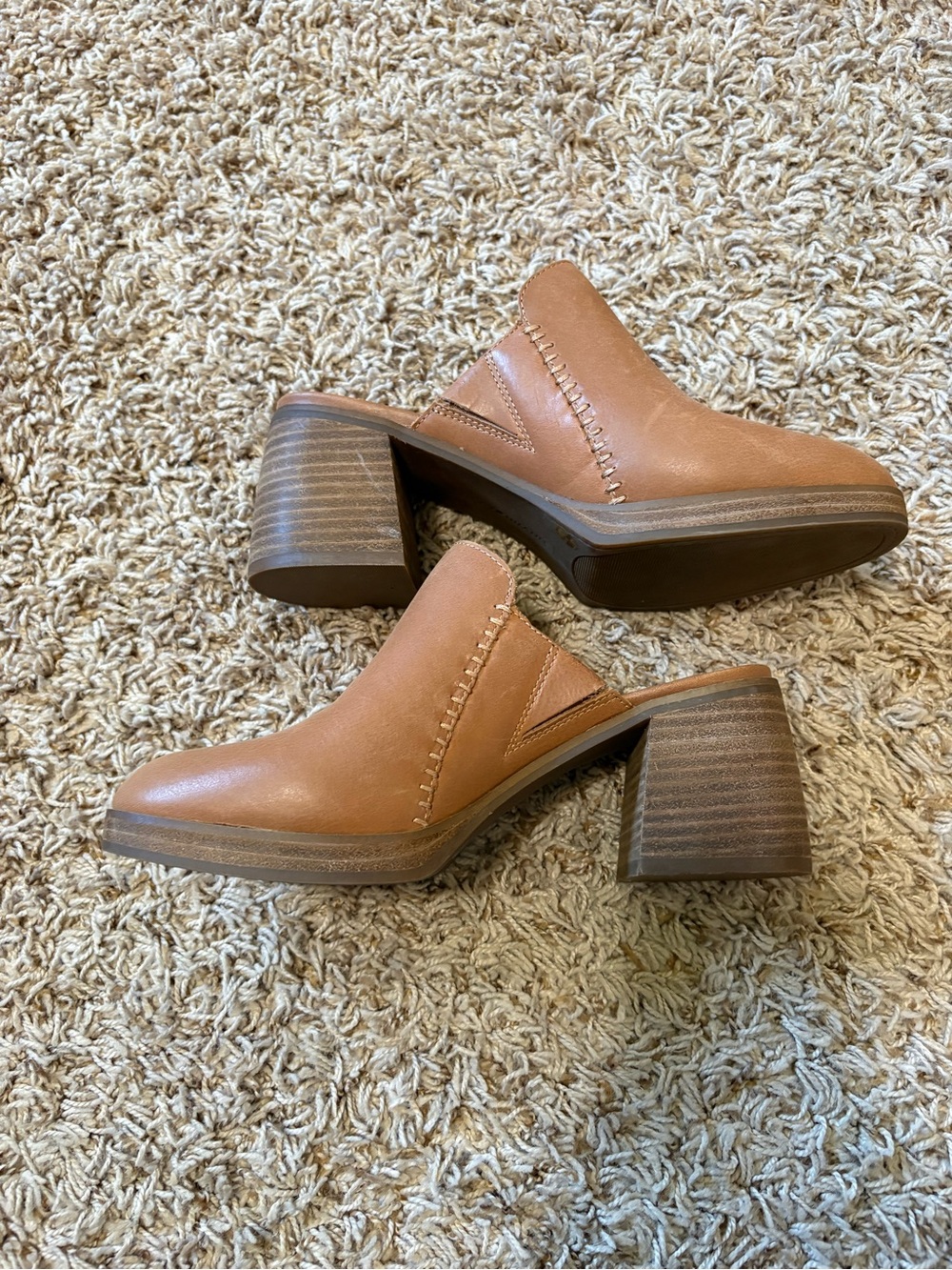 Lucky Brand Qewel mules women’s size 6.5 slip on - Picture 5 of 10